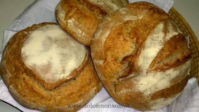 pane integrale alle noci